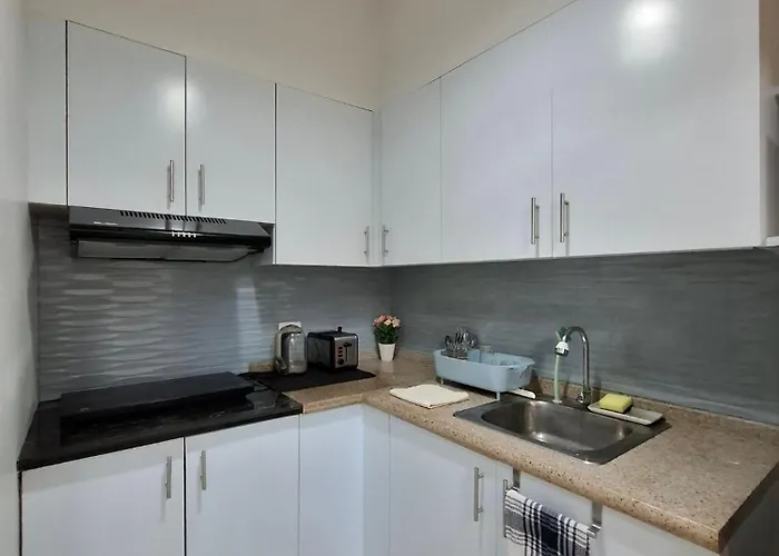 Cozy Hotel-style 1 Bedroom Unit Bryant Tower 12e At Eastbay Residences By Rockwell * Manila