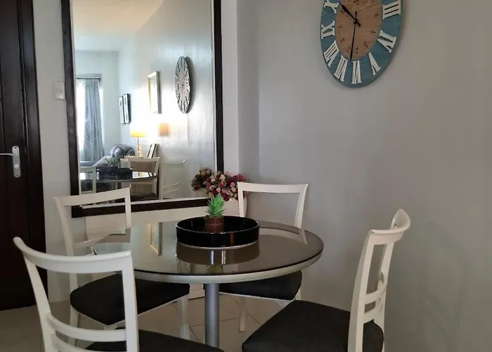 Cozy Hotel-style 1 Bedroom Unit Bryant Tower 12e At Eastbay Residences By Rockwell Apartamento *